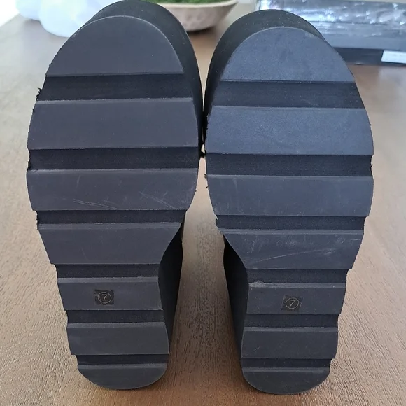 Dolls Kill Current Mood Traitor Boots - Color: Black - Size: 7 - Picture 10 of 11